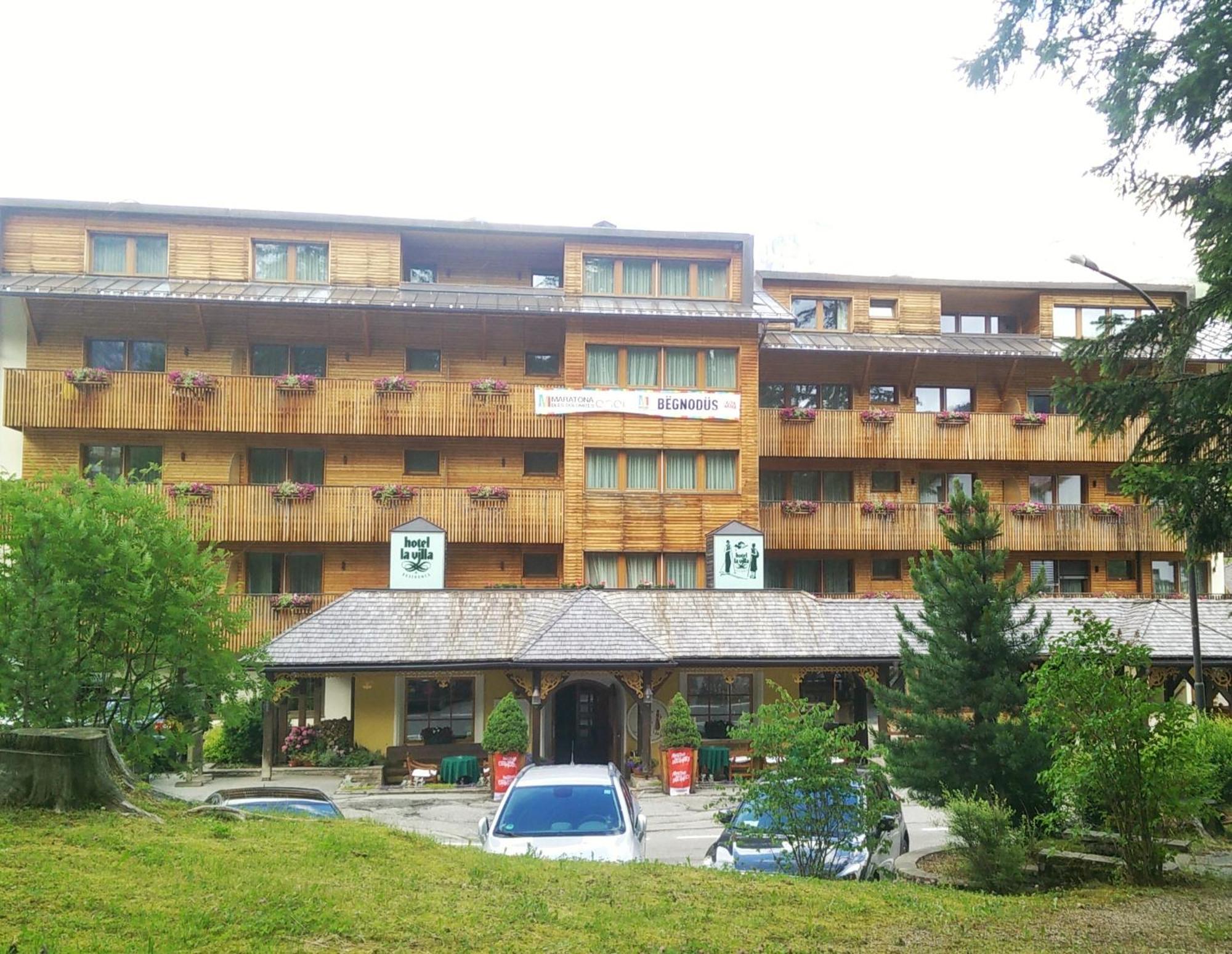 Hotel La Villa Exterior photo