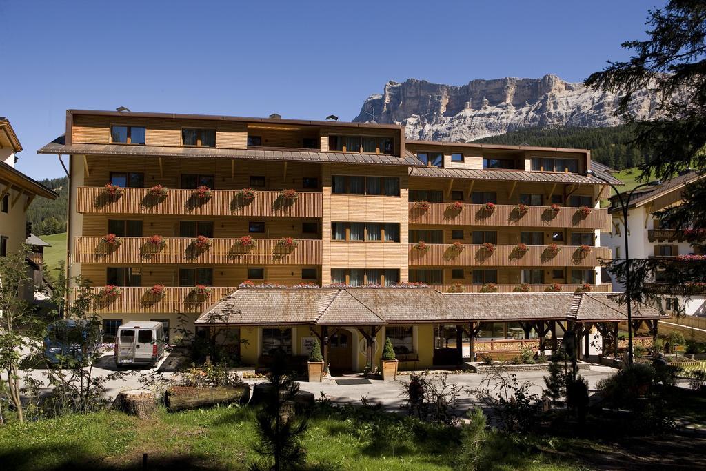 Hotel La Villa Exterior photo